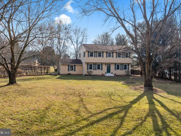 3624 Church Rd, Perkiomenville, PA 18074