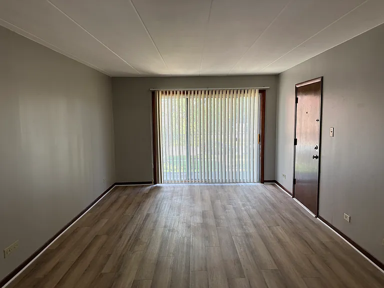17614 Rosewood Dr #2B — Photo 5