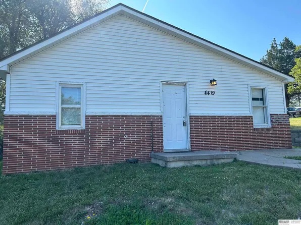 4419 S 48th St, Omaha, NE 68117