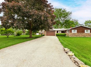 1602 Flower St, McHenry, IL 60050