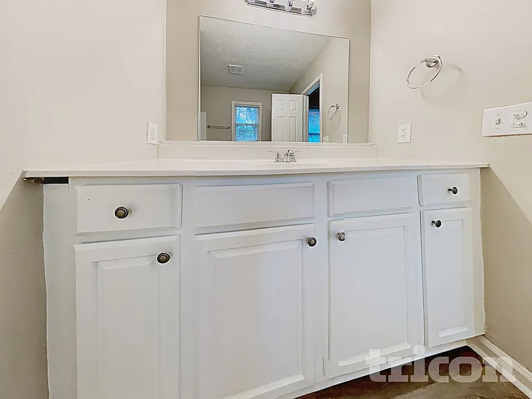 546 Candlewick Ln NW — Photo 10