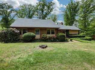 11400 Canterbury Rd, Chester, VA 23831