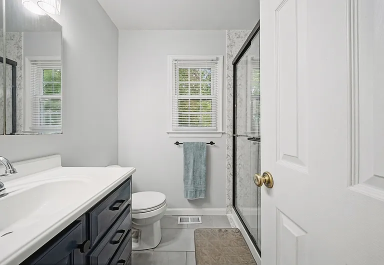 1119 Mill Lake Quarter — Photo 16