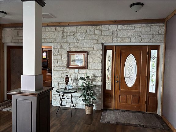 5th image of 172 Cedar Ln