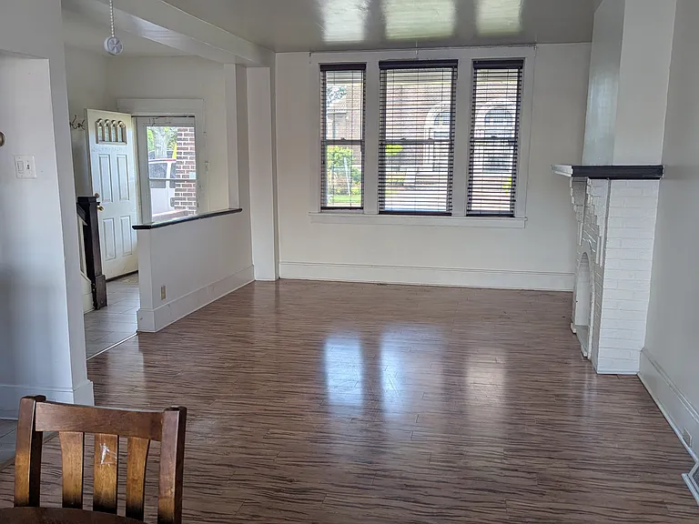 7445 McClure Ave — Photo 8