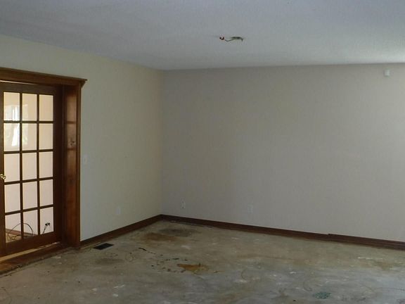 3rd image of 12721 W 65th St S