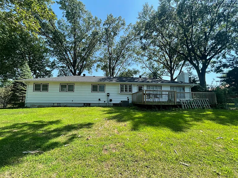 8224 Garfield Ave — Photo 15