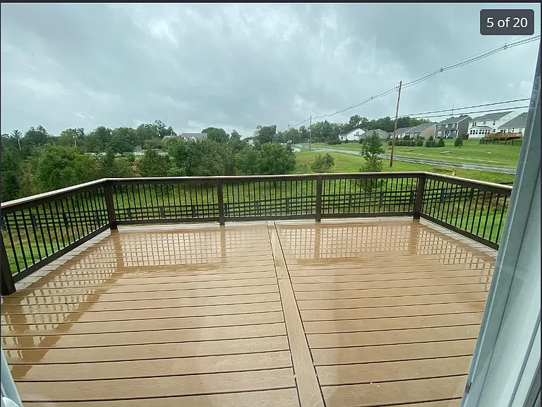 17512 Stallion Way — Photo 5