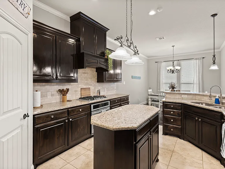 206 S Meadow Dr — Photo 10