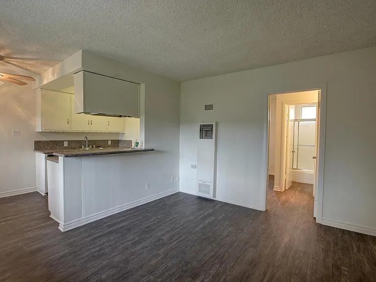 Cornerstone Apartments — Photo 9