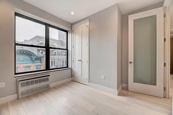 Rented by REAL New York | media 27