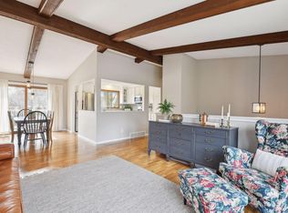 17301 Barberry Cir, Eden Prairie, MN 55346