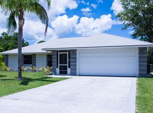 2249 SE Gaslight St, Port Saint Lucie, FL 34952