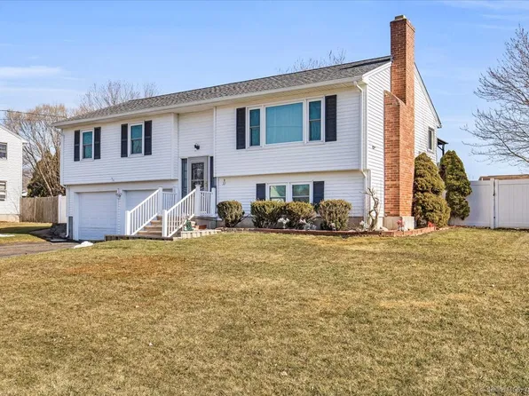 33 Sam Street, Enfield, CT 06082