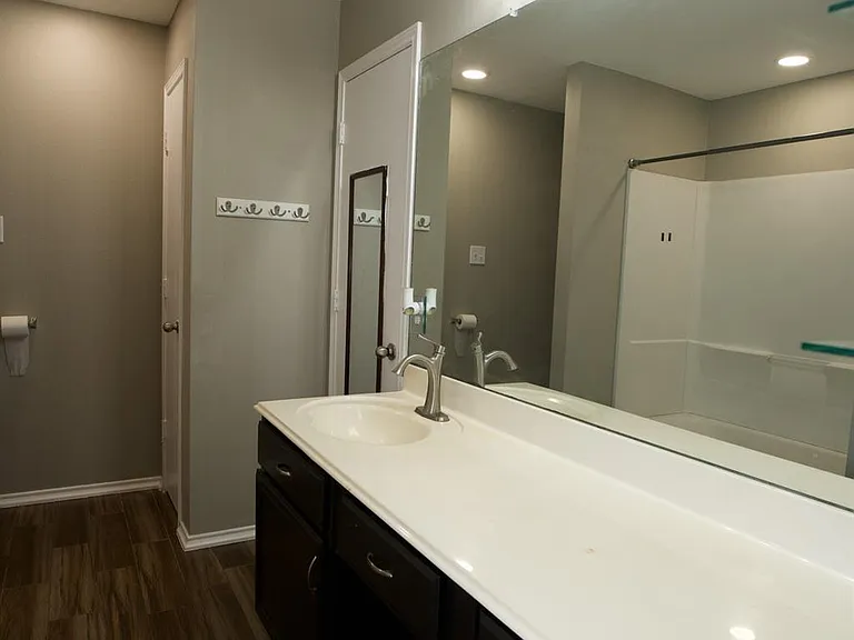 2710 Sockeye Dr — Photo 10