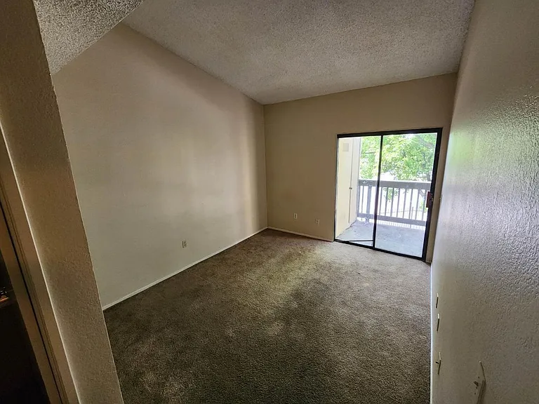 3941 Madison Ave #200 — Photo 15