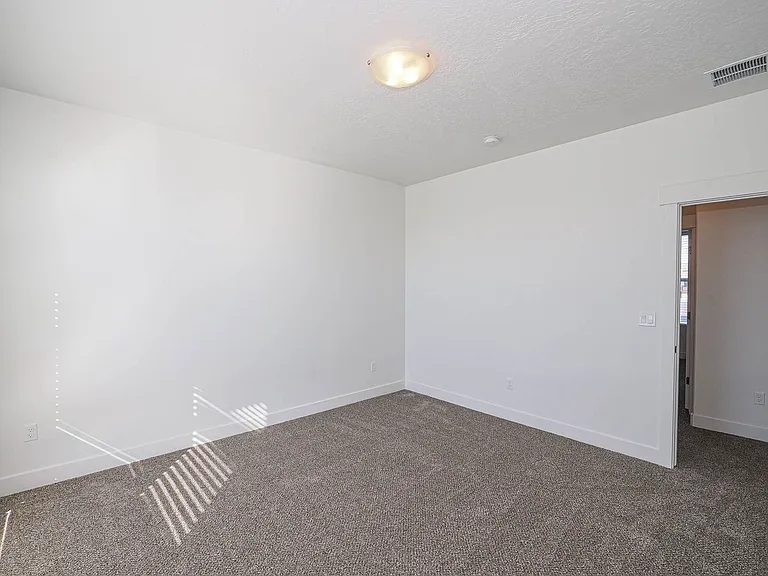 5098 W Putney Hill Rd — Photo 34