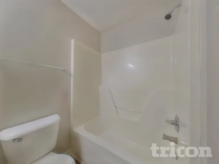 3028 Stonebridge Creek Dr — Photo 14