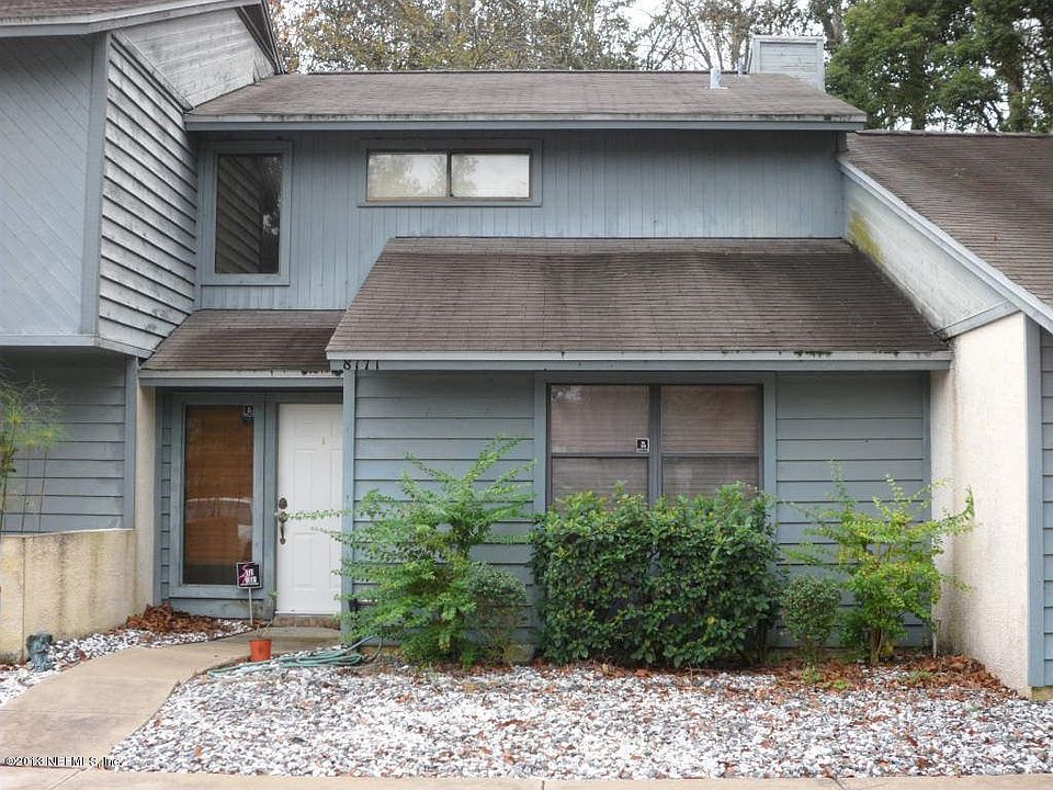 1st image of 8171 Plaza Gate Ln