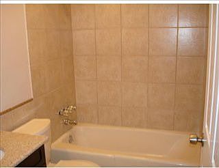 4th image of 68 N Court Villa Dr