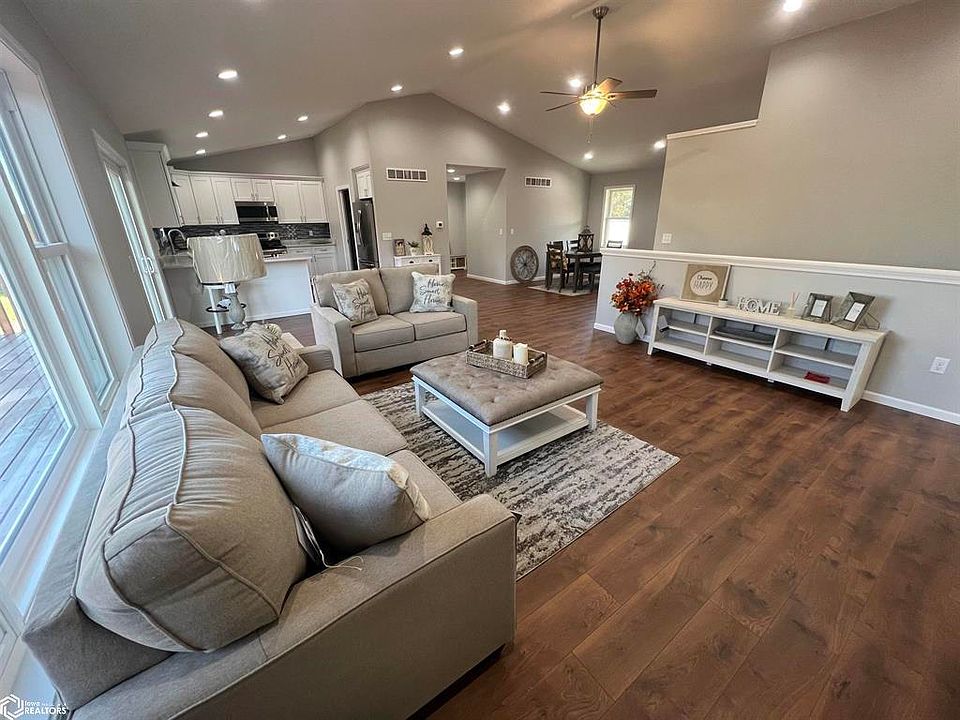 21207 Creek Cir, Centerville, IA 52544 Zillow