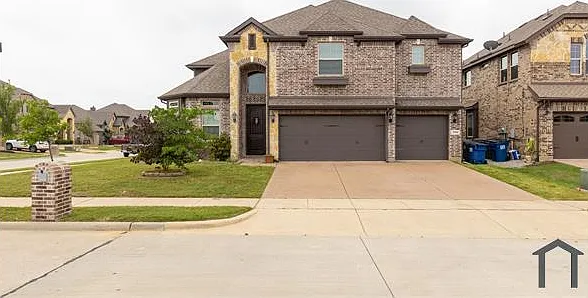 4 bed, 3380 sqft, $3,800 — Photo 2