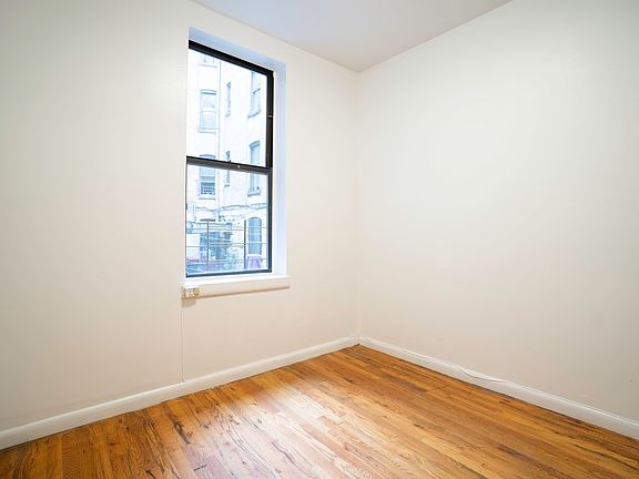 5th image of 617 W 144th St #E