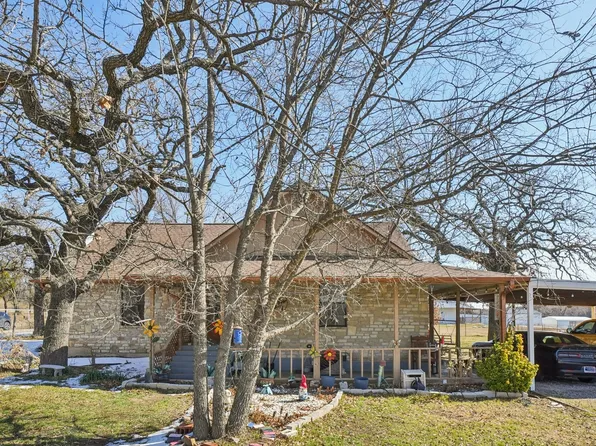 203 Walker Bend Rd, Weatherford, TX 76088