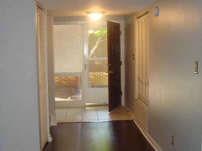 3508 Prestwick Dr — Photo 2