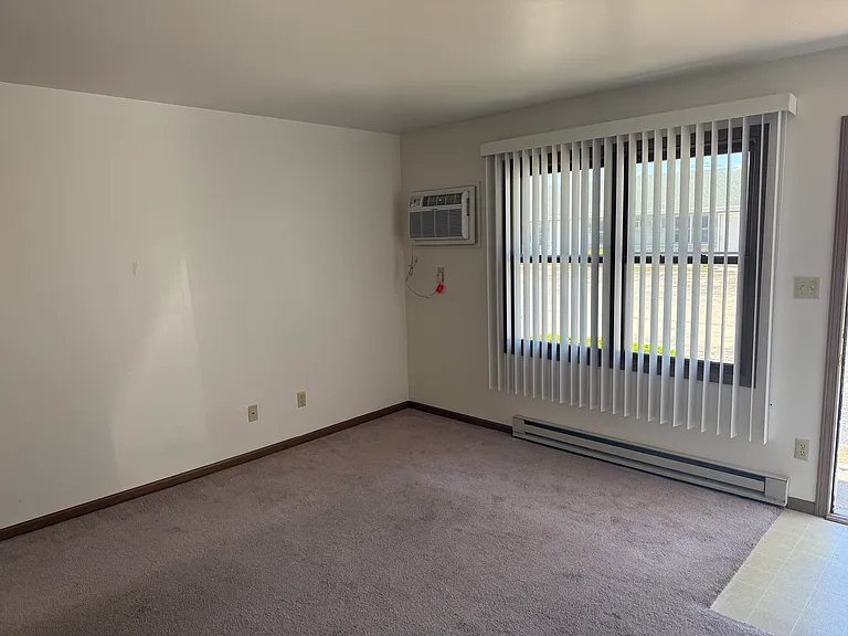 813 Covey Ln #5 — Photo 6