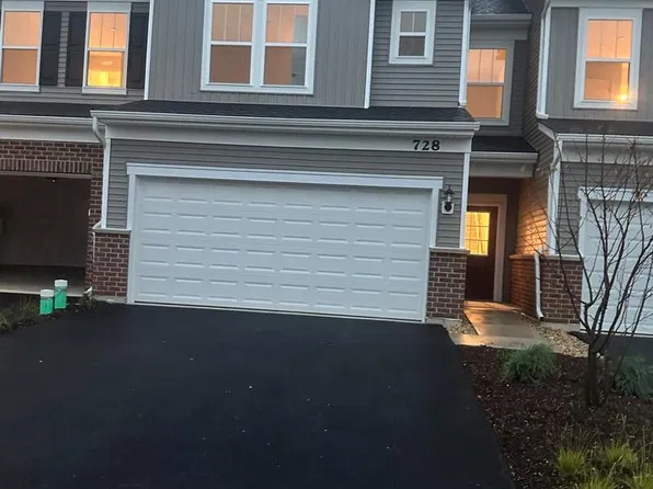 728 Switchgrass Way #55005, Bolingbrook, IL 60490