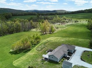 210 Bailey Rd, Lanesborough, MA 01237