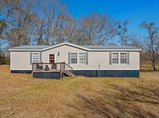 18097 Country Cross Rd, Florala, AL 36442
