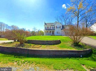 17 Brown Cir, Fredericksburg, VA 22405