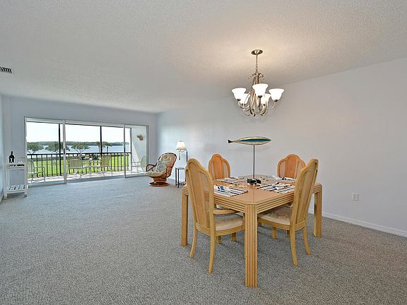 Great room - Great View