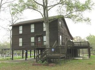 20338 Fairway Dr, Denham Springs, LA 70462