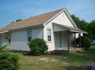 103 Scarborough St, Spring Lake, NC 28390