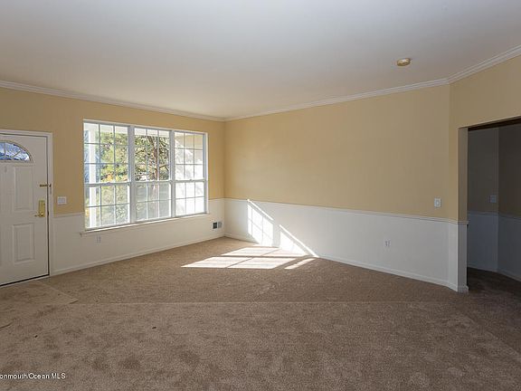5th image of 54 Deerchase Ln #100C