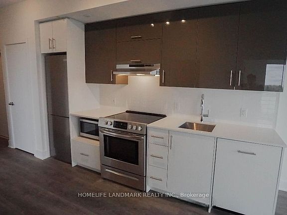 5th image of 188 Fairview Mall Dr #712