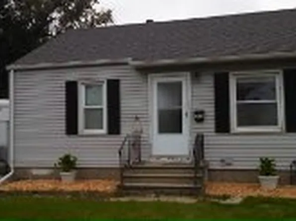 2624 Merle Hay Rd, Des Moines, IA 50310