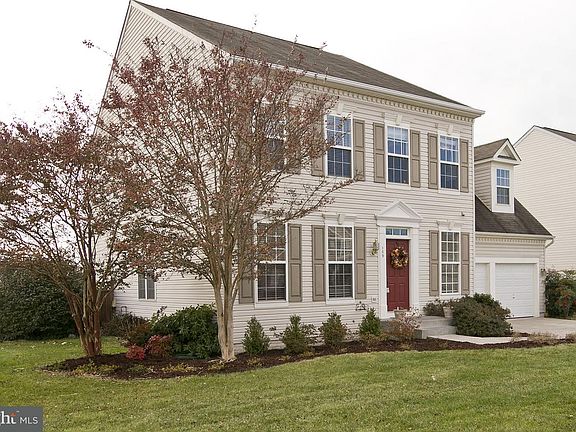 2nd image of 109 Cedar Mountain Dr