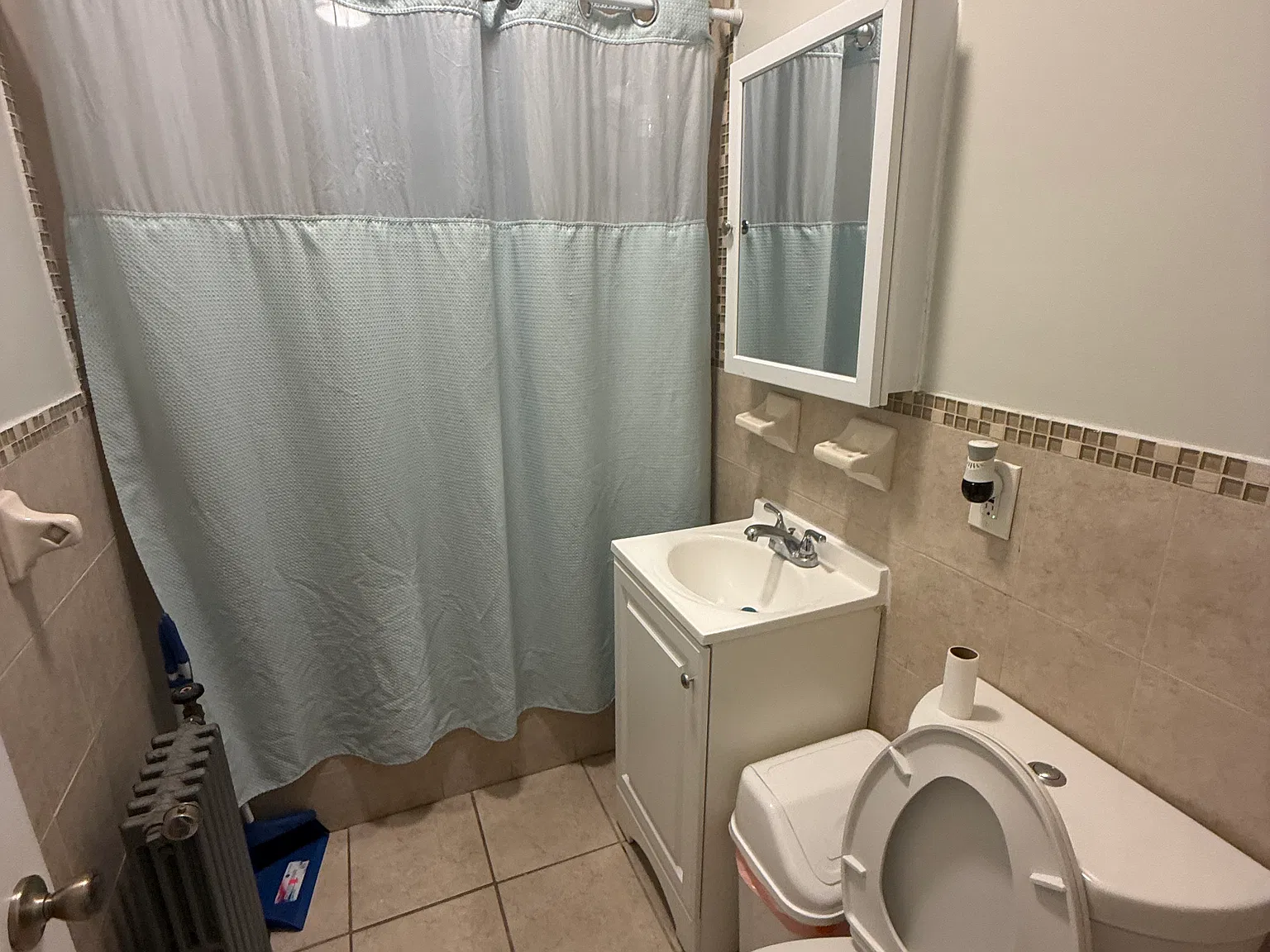 1 bed, 700 sqft, $2,100 — Photo 4