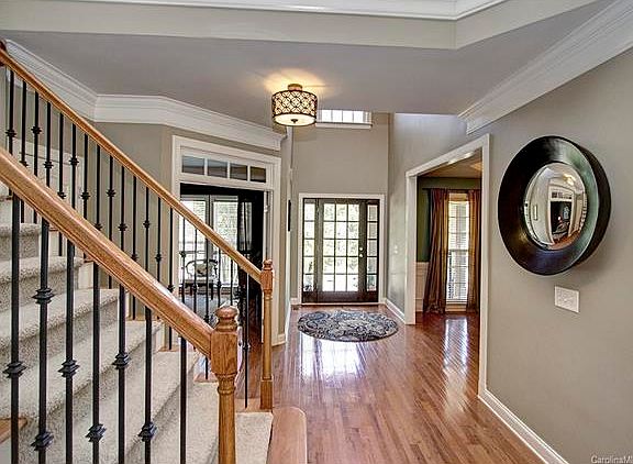 2nd image of 5038 Terrier Ln