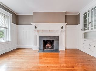 76 Marshal St #2, Brookline, MA 02446