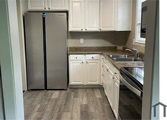 2nd image of 7201 Norton Ave