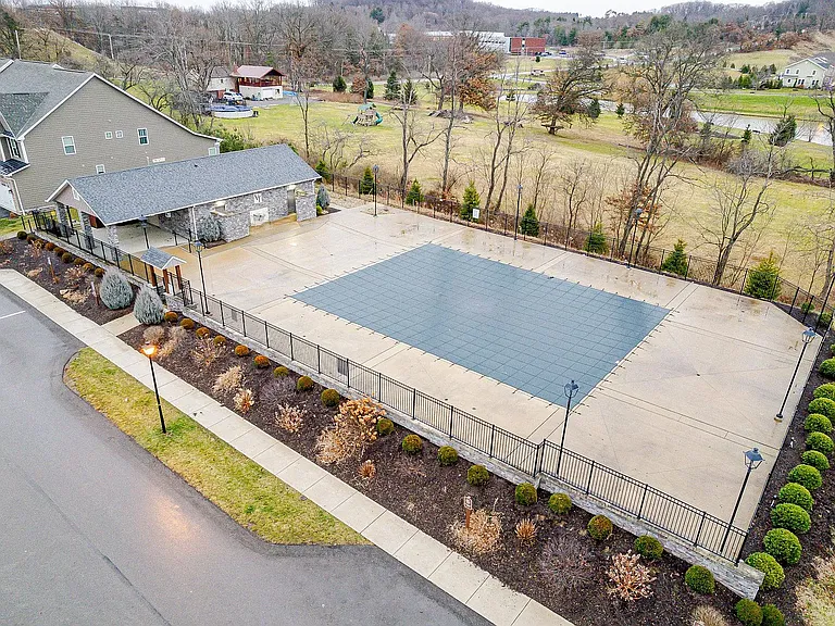 3053 Mahican Cir — Photo 34
