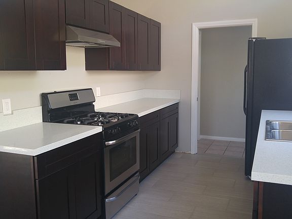 5th image of 1151 Bollenbacher St