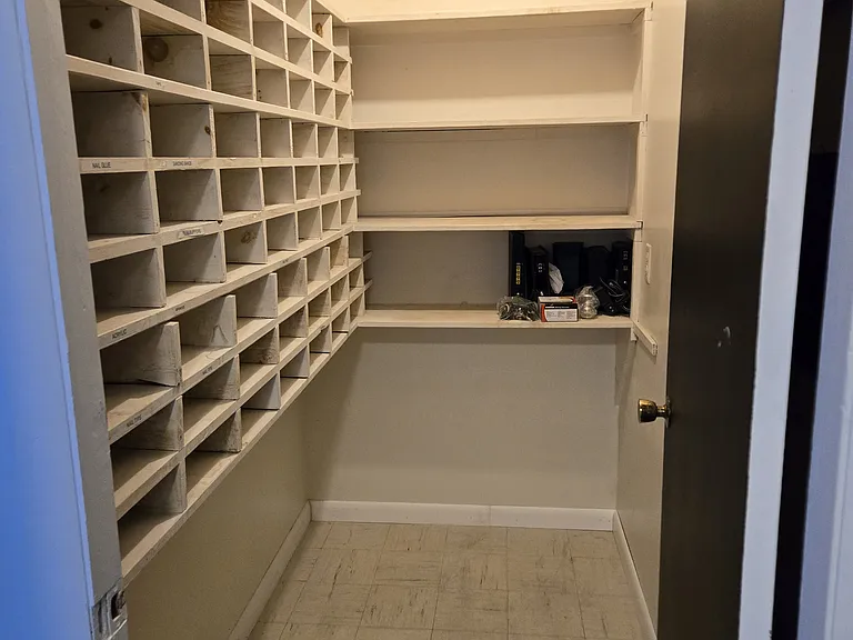 639 Pawling Ave #1 — Photo 3