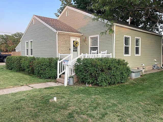 1st image of 312 W Woodsfield St