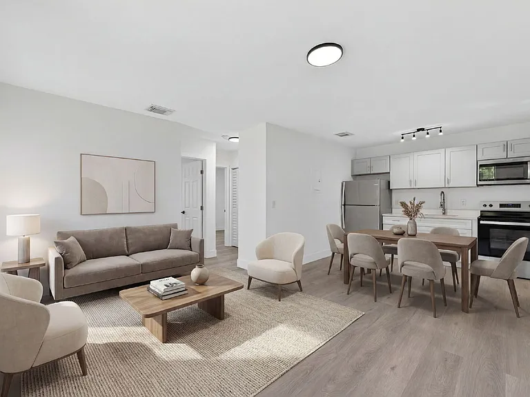 37 NW 59th St #7 — Photo 12